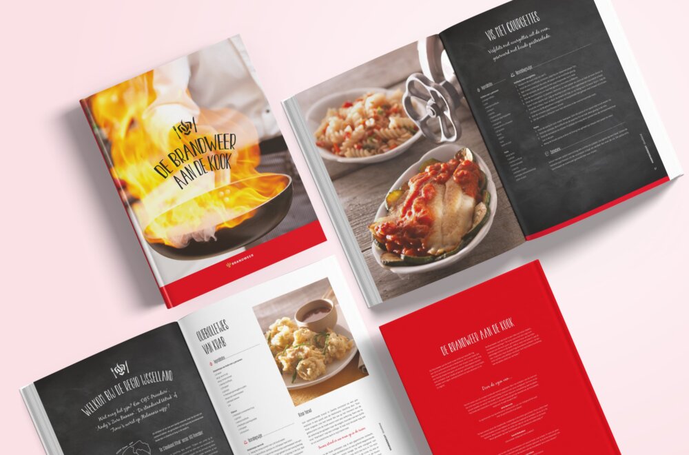 Mockup van het kookboek voor Brandweer Nederland
